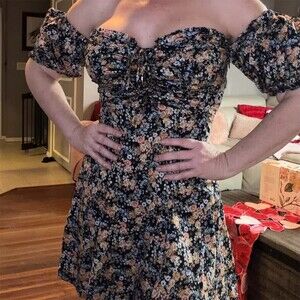 Studio F Mini Dress Womens Size 4 Black Floral Off Shoulder Ruched Puff